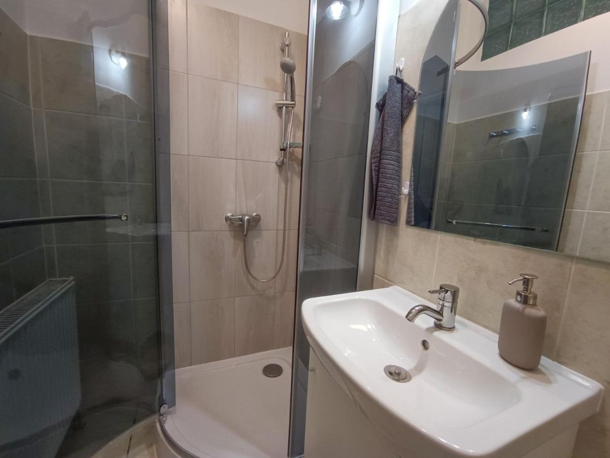 R172 Elitehost Raday Studio Apartment Budapeszt Zewnętrze zdjęcie